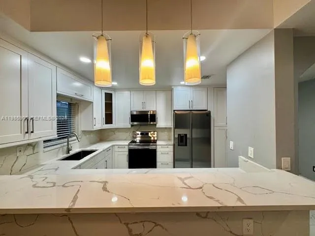 2706 NE 30th Pl # 2706, Fort Lauderdale FL 33306
