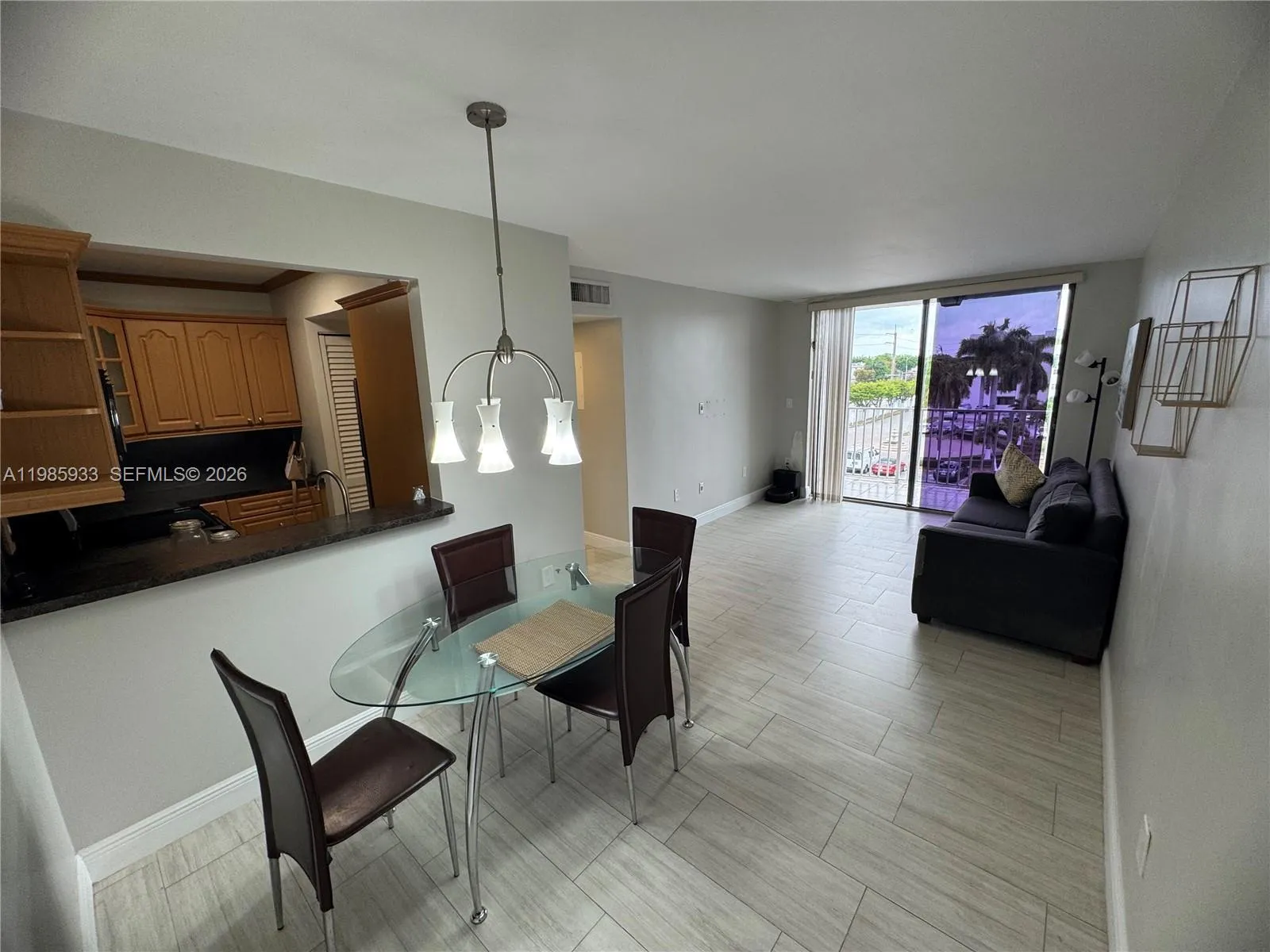 8075 NW 7th St # 403, Miami FL 33126