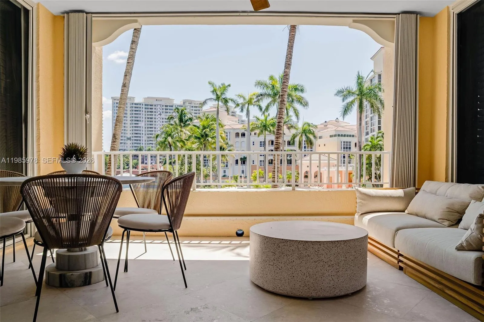 725 Crandon Blvd # 203, Key Biscayne FL 33149