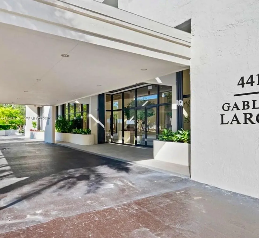 441 Valencia Ave # 803, Coral Gables FL 33134