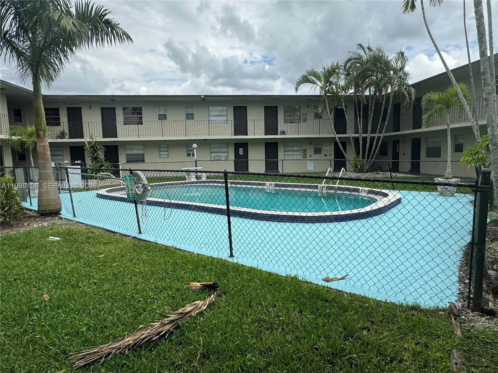1 bedroom 1 bath for sale at 3901 SW 112th Ave # 34, Miami FL 33165