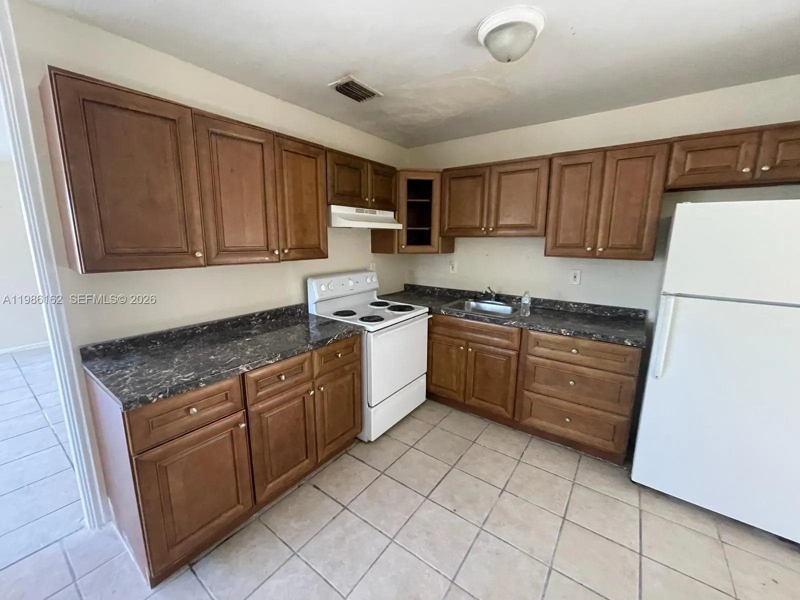 1941 NW 152nd Ter, Miami Gardens FL 33054