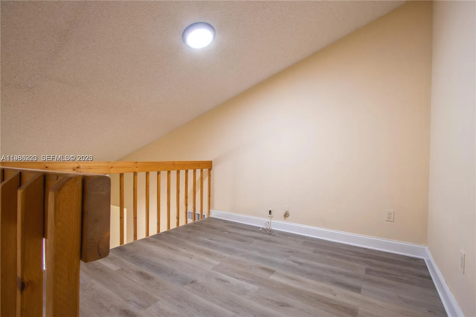 10233 NW 9th St Cir # 1, Miami FL 33172