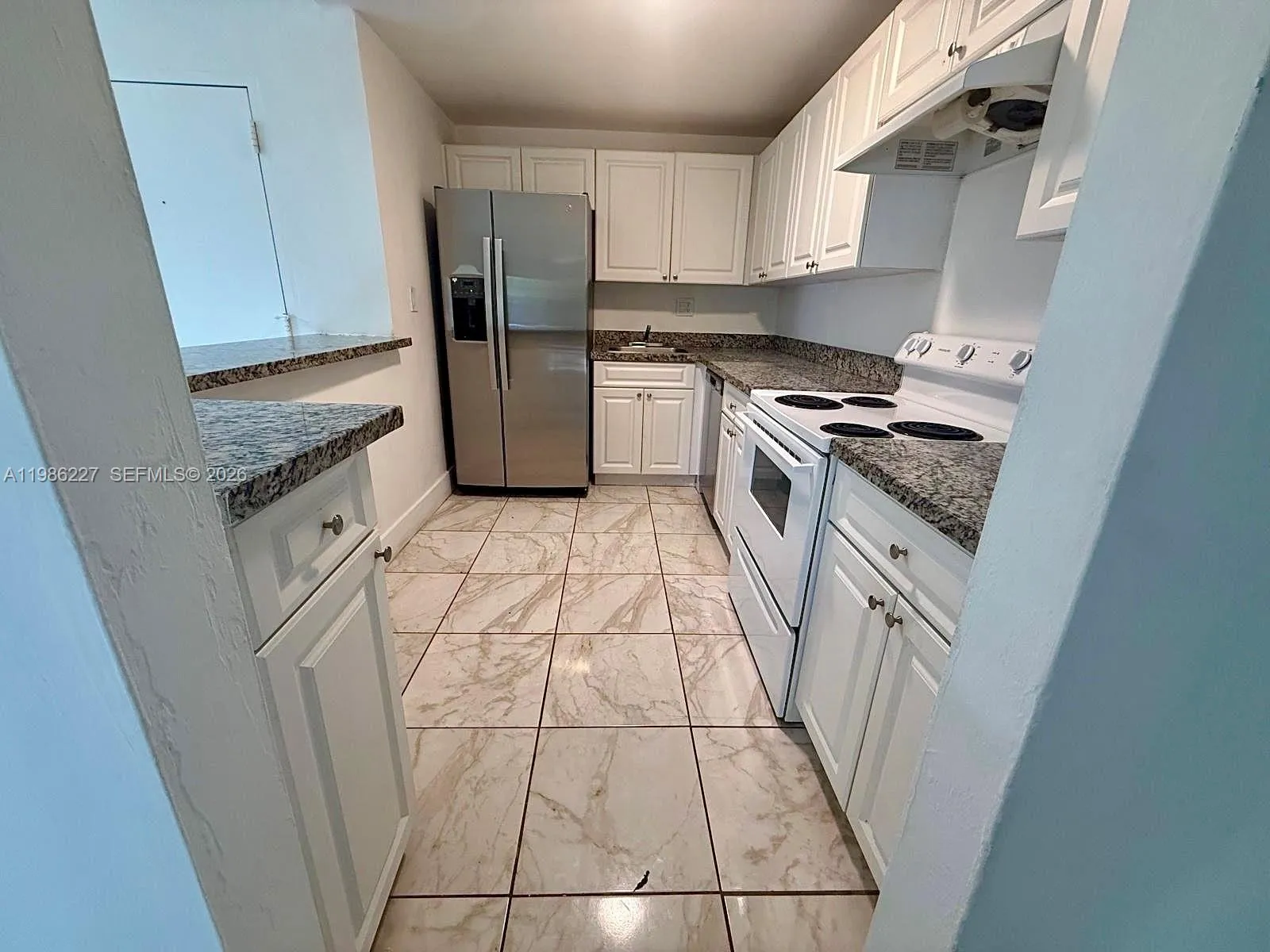 10393 N Kendall Dr # U7, Miami FL 33176