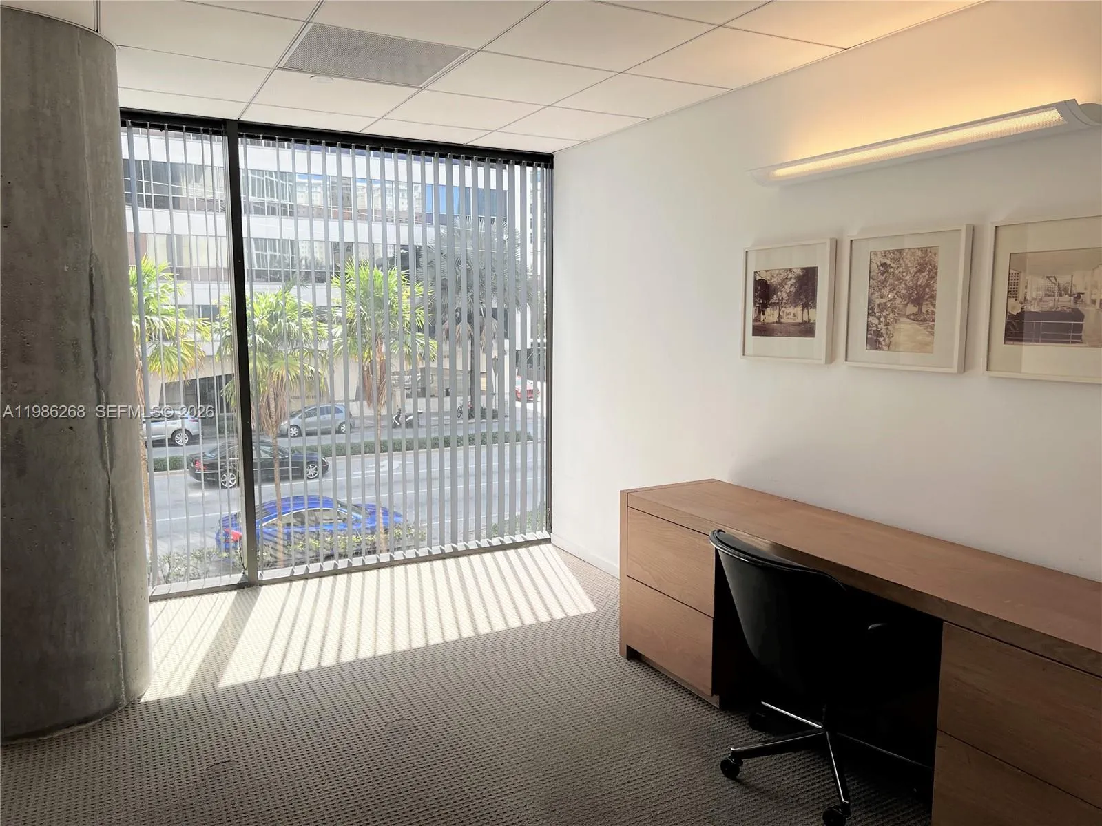 2100 Ponce De Leon Blvd, Coral Gables FL 33134