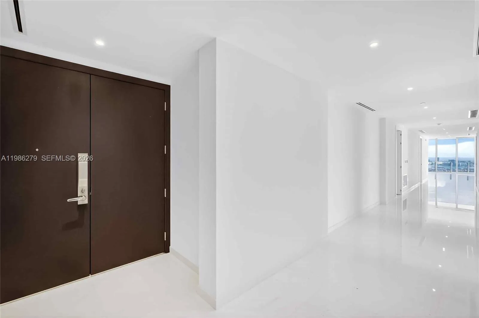 300 Biscayne Blvd Way # 4901E, Miami FL 33131