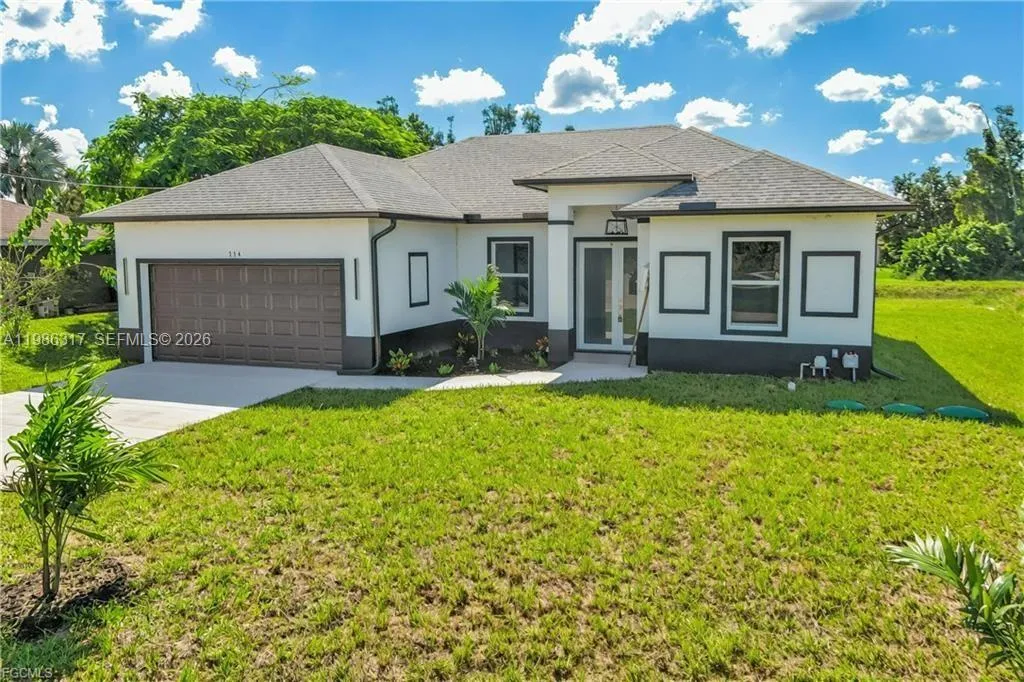 114 PRESTON ST, Lehigh Acres FL 33974