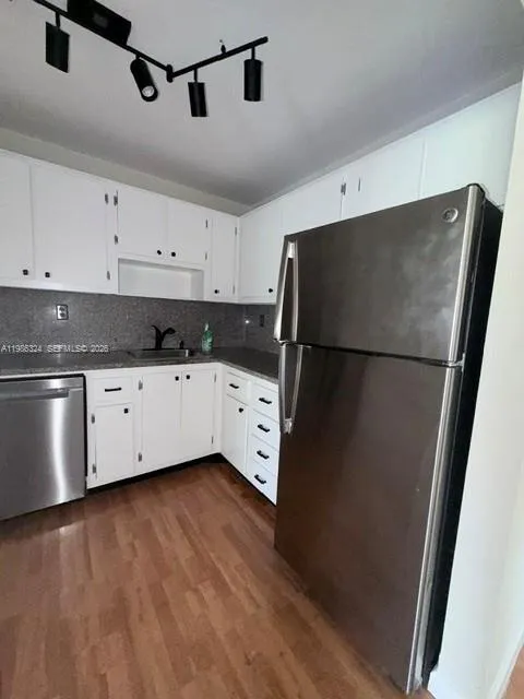2640 NE 135th St # 317, North Miami FL 33181