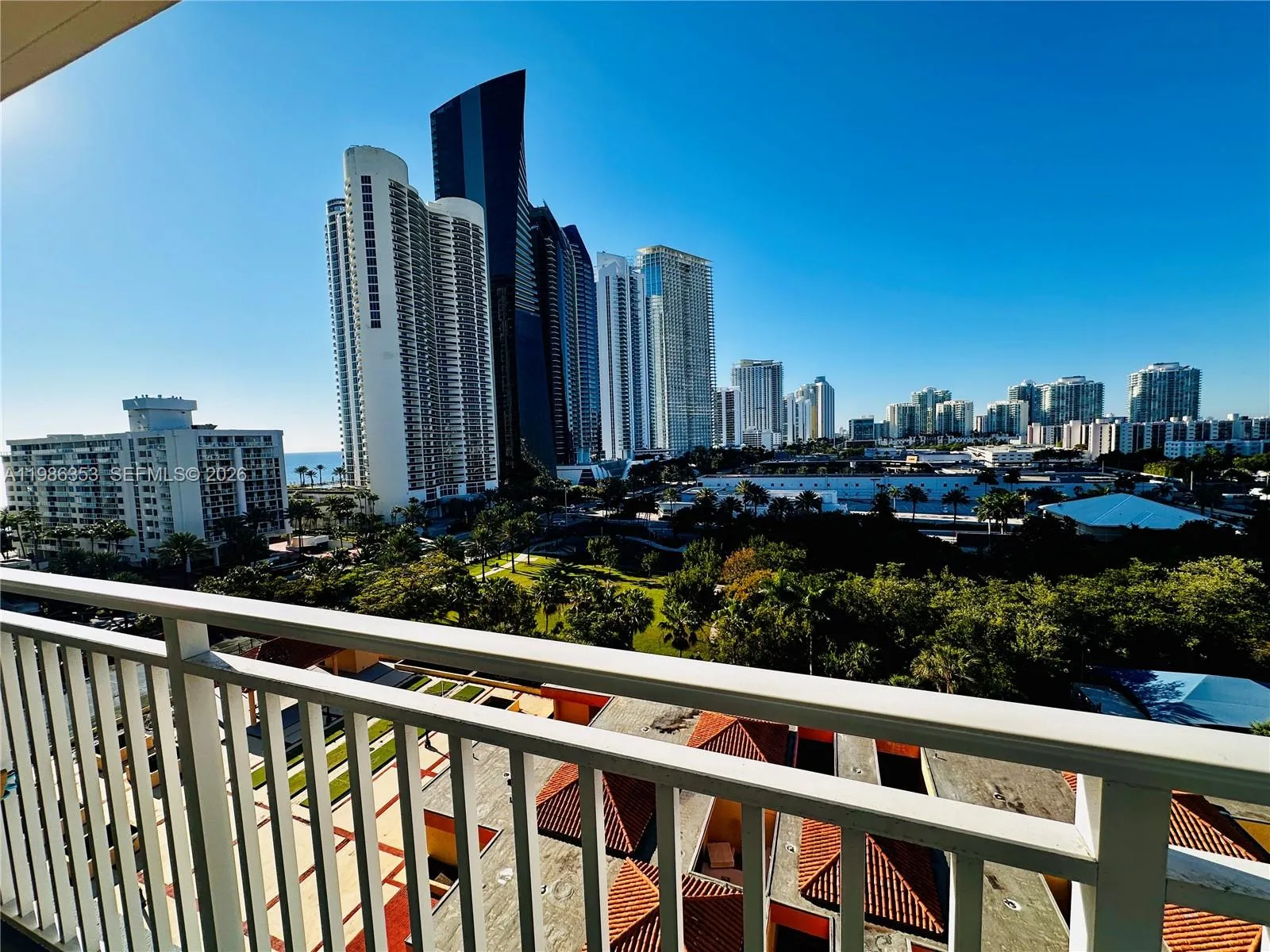 210 174th St # 1104, Sunny Isles Beach FL 33160