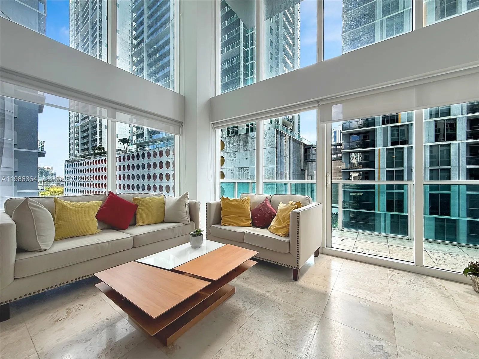 41 SE 5th St # 602, Miami FL 33131