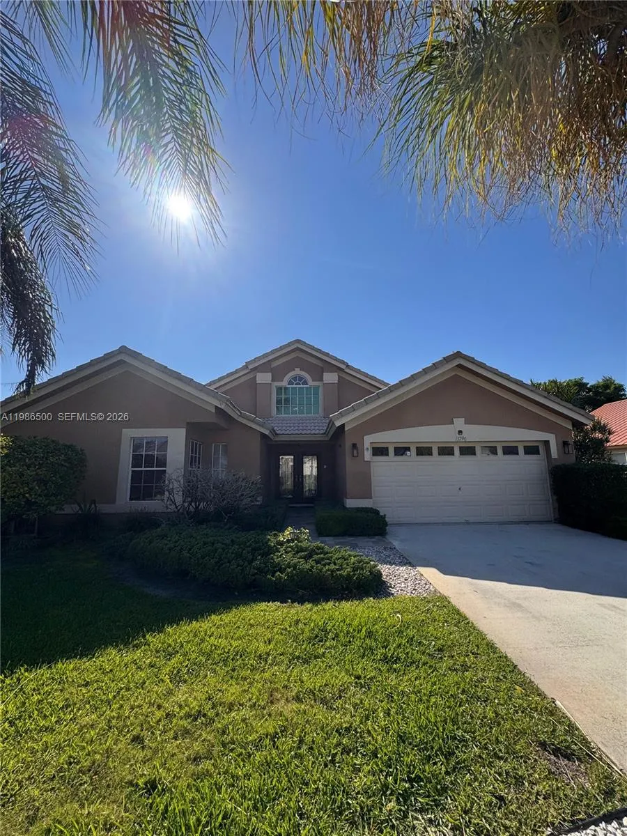 3 bedroom 2 bath for sale at 15790 Bent Creek Rd, Wellington FL 33414