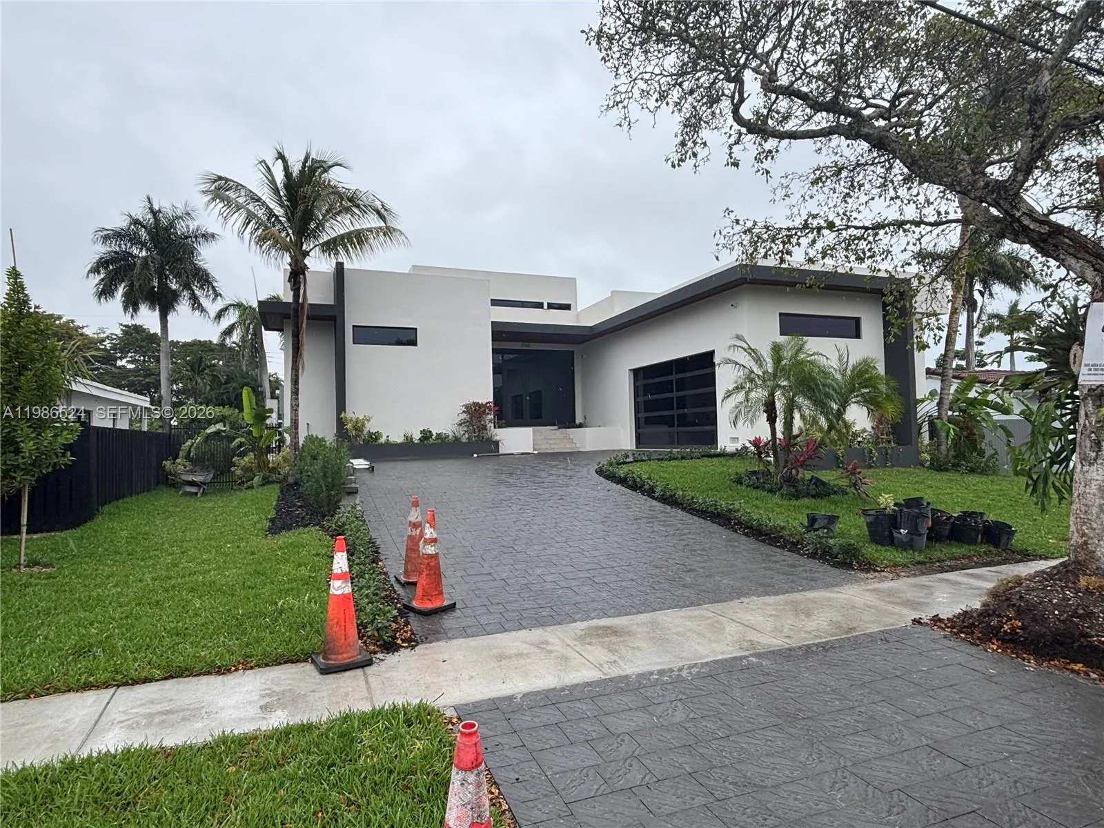 5 bedroom 5 bath for sale at 2161 NE 124th St, North Miami FL 33181