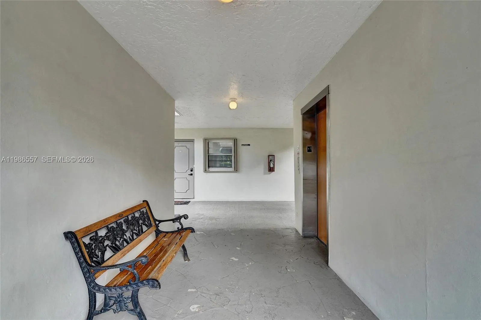 9440 Poinciana Pl # 108, Davie FL 33324