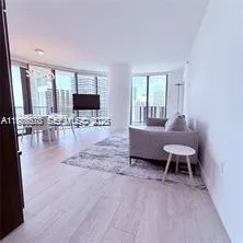 55 SW 9th St # 3903, Miami FL 33130