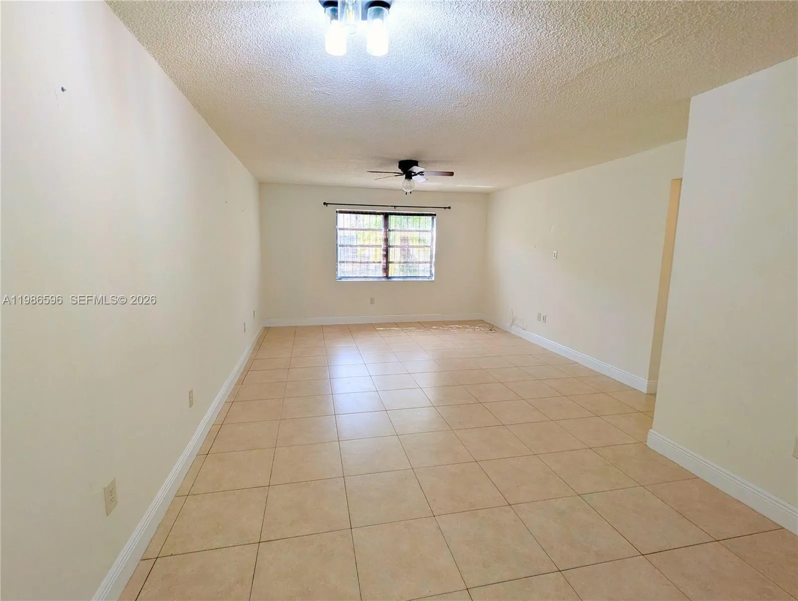 4050 NW 135th St # 9, Opa-Locka FL 33054