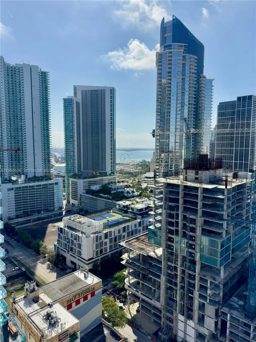 20 NE 11th St # 3006A, Miami FL 33132