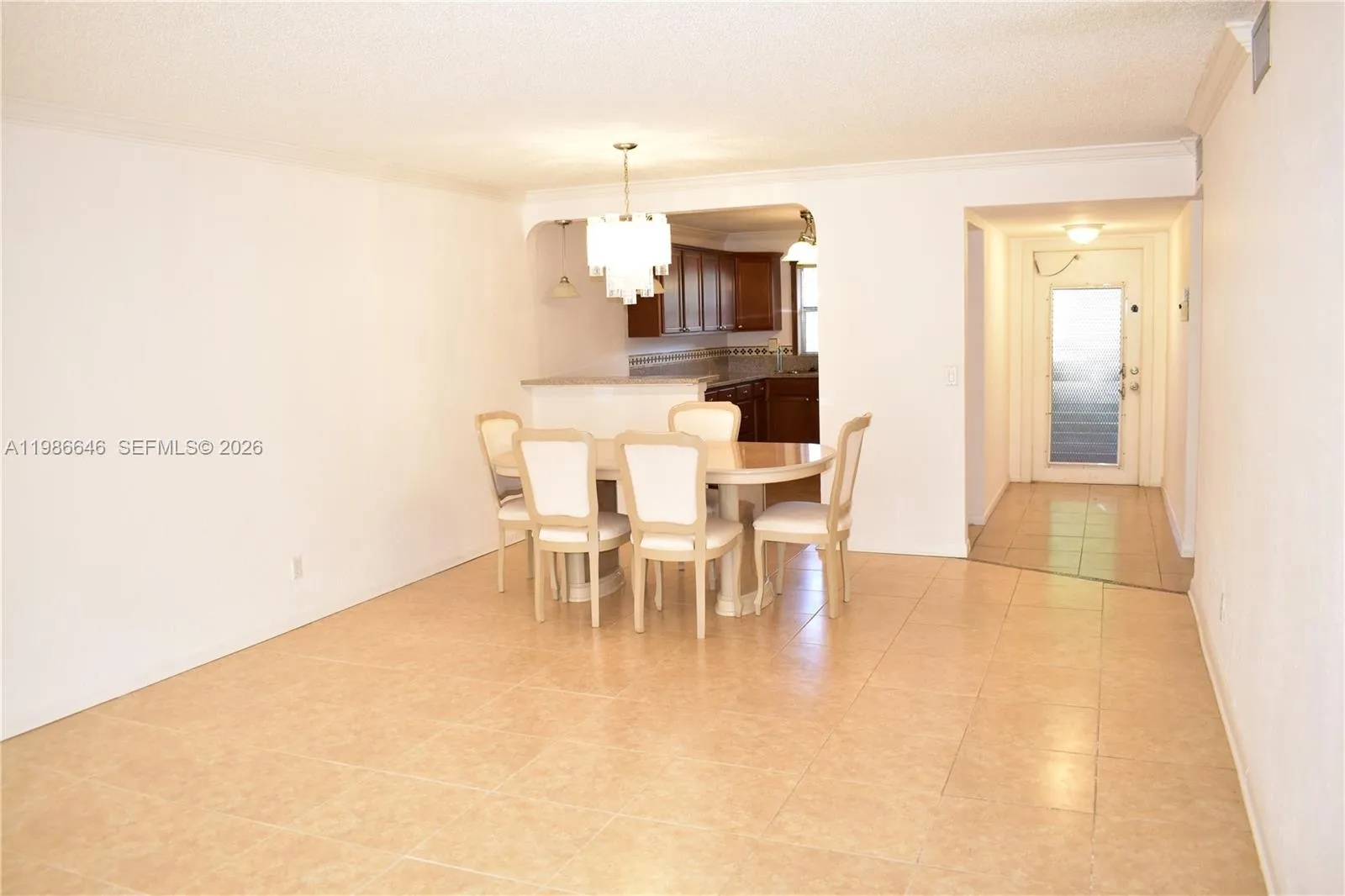 9561 Sunrise Lakes Blvd # 106, Sunrise FL 33322