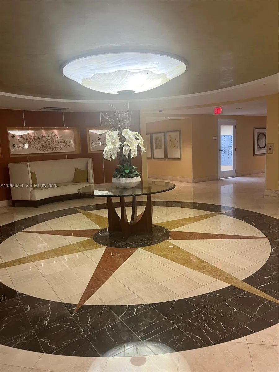 7350 SW 89th St # 1801S, Miami FL 33156