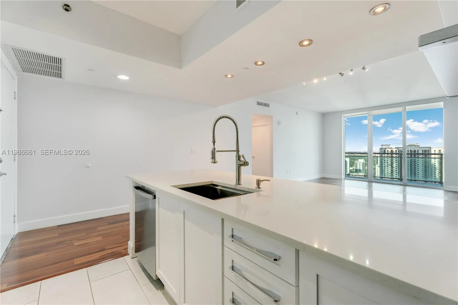 951 Brickell Ave # 3607, Miami FL 33131