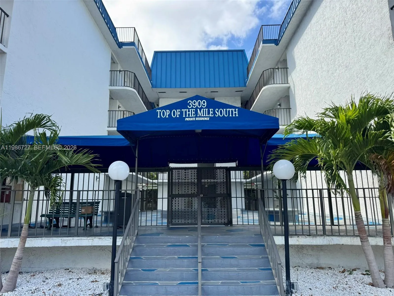 2 bedroom 2 bath for sale at 3909 N Ocean Blvd # 208, Fort Lauderdale FL 33308