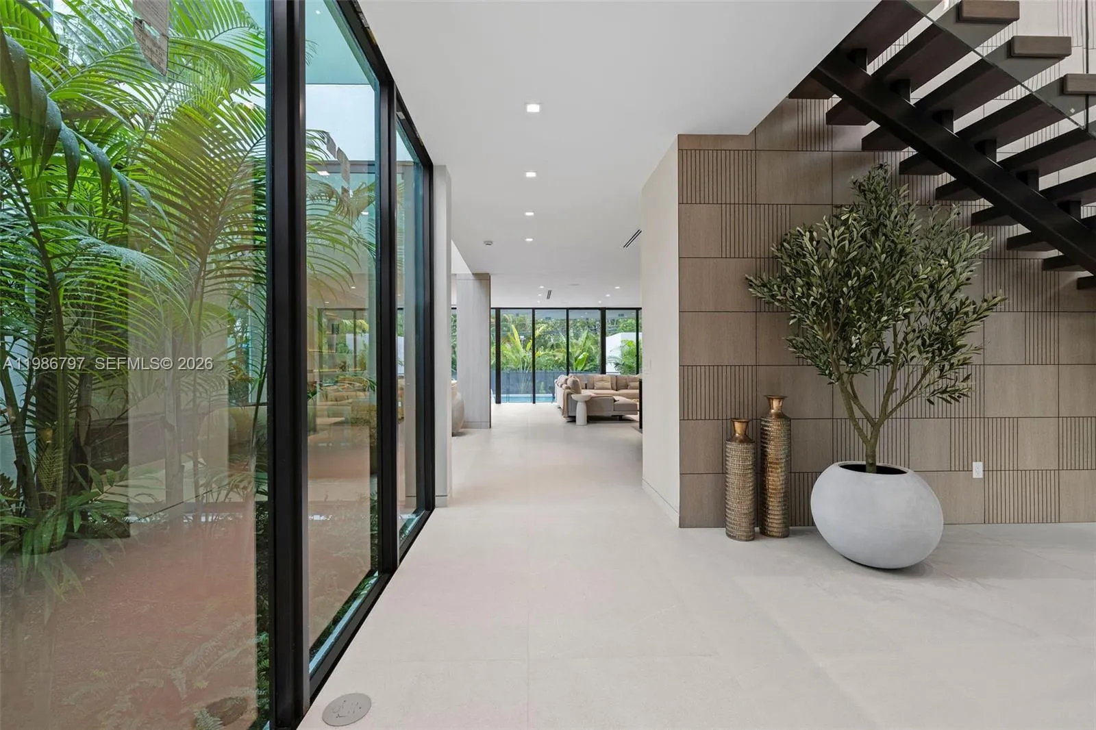 4534 Sheridan Ave, Miami Beach FL 33140