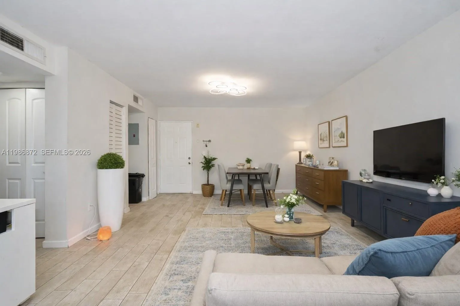 1 bedroom 1 bath for sale at 8240 SW 210th St # 207, Cutler Bay FL 33189