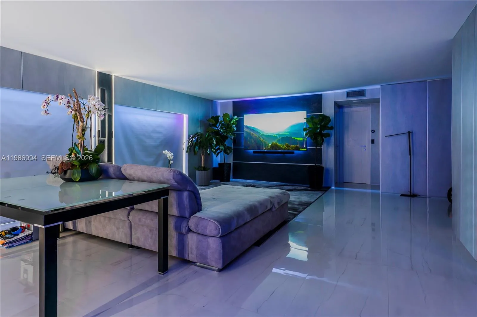 400 SE Kings Point Dr # 23, Sunny Isles Beach FL 33160