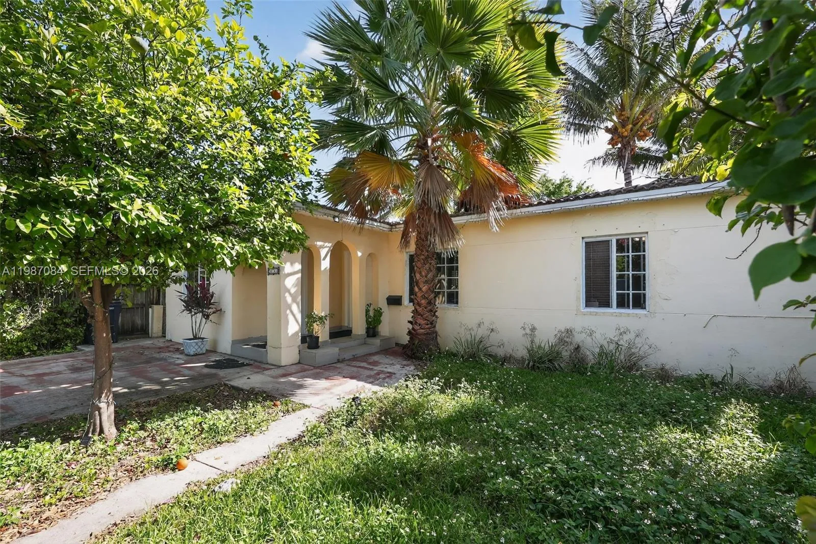3 bedroom 2 bath for sale at 2131 Biarritz Dr, Miami Beach FL 33141