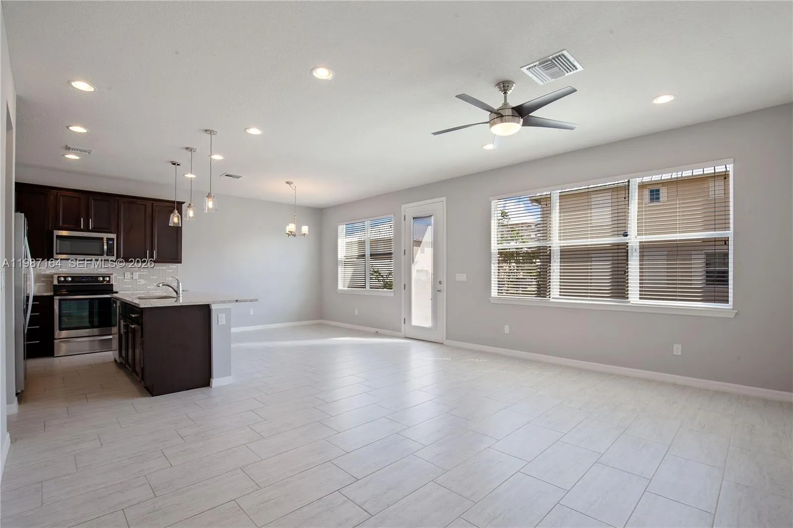 1101 Banyan Dr, Hollywood FL 33021