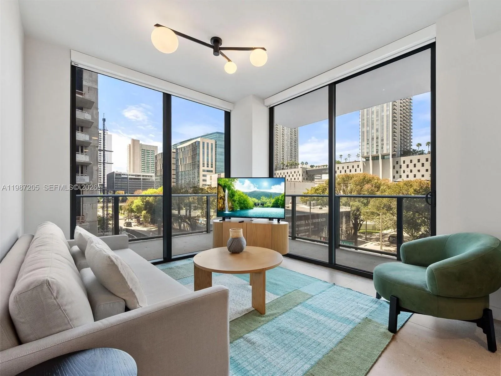 2 bedroom 2 bath for sale at 11 NE 6th St # 301, Miami FL 33132