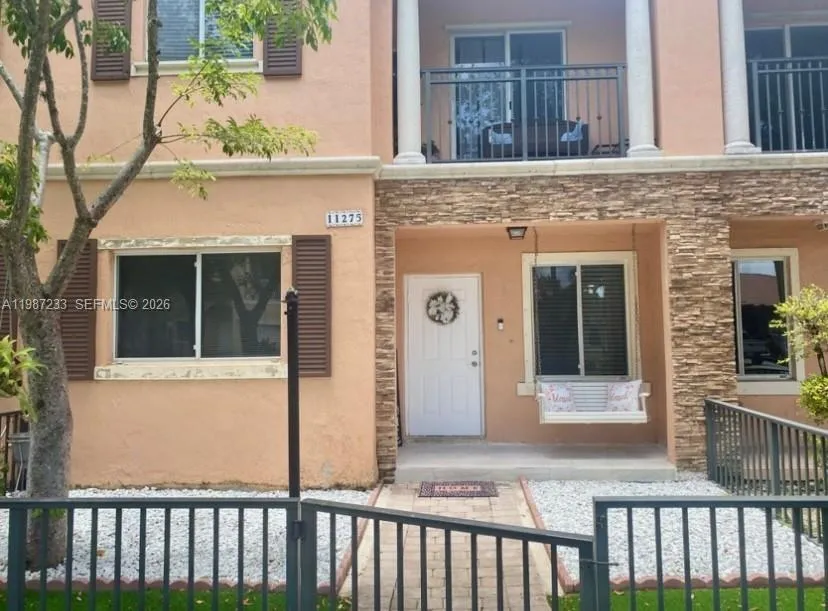 11275 SW 231st Ln, Miami FL 33170