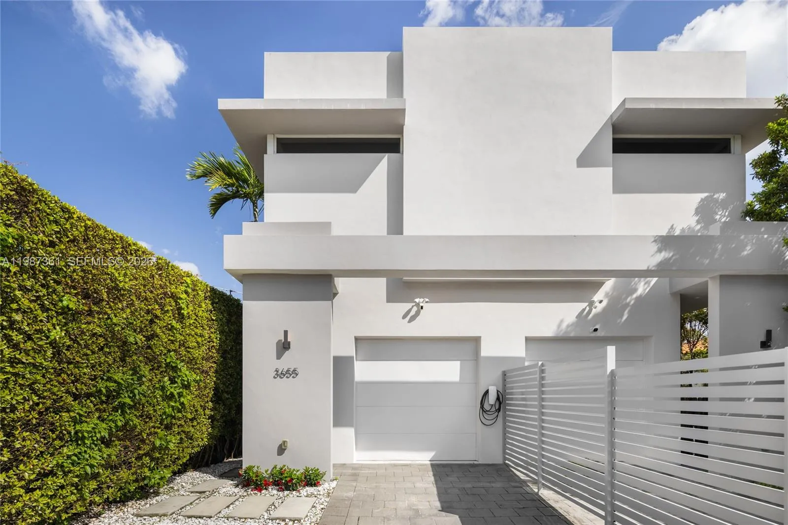 3655 SW 25th St # 3655, Miami FL 33133