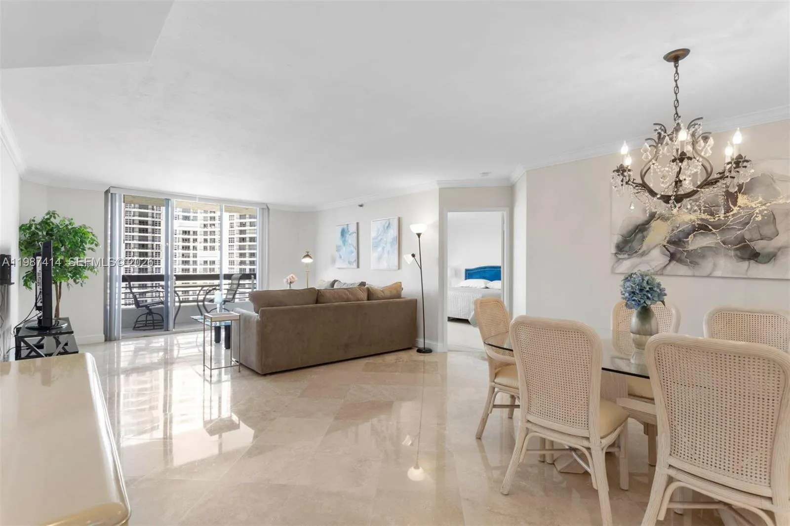 3600 Mystic Pointe Dr # 1402, Aventura FL 33180