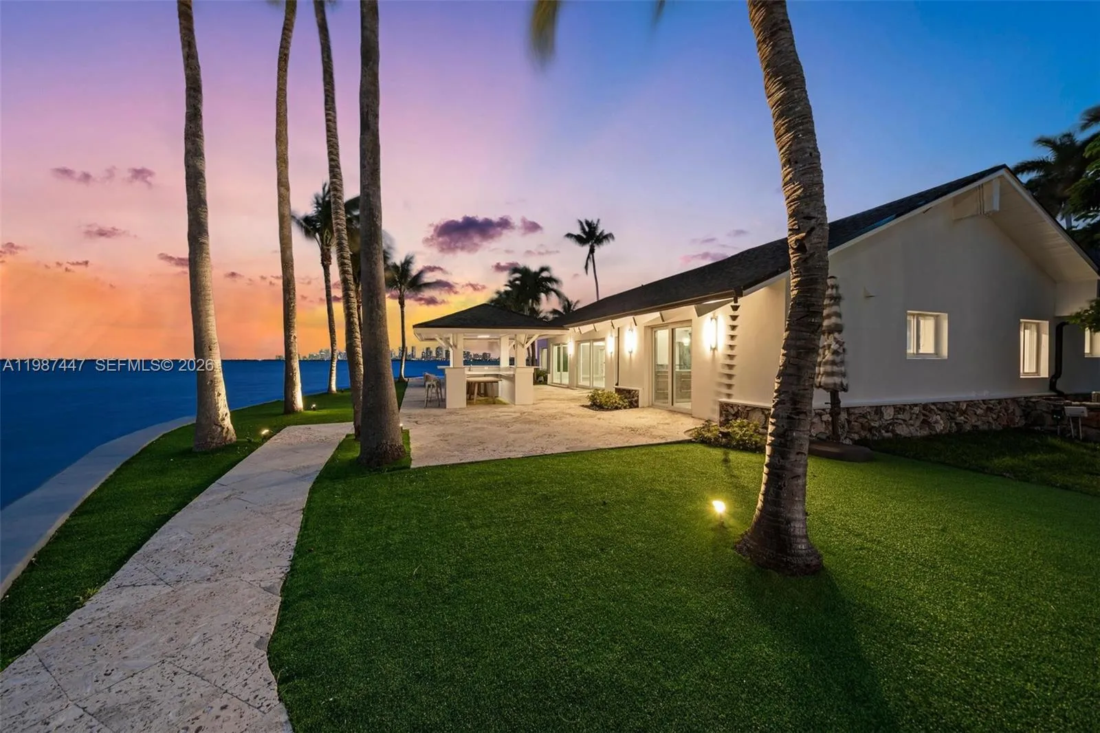 1365 Bay Ter, North Bay Village FL 33141