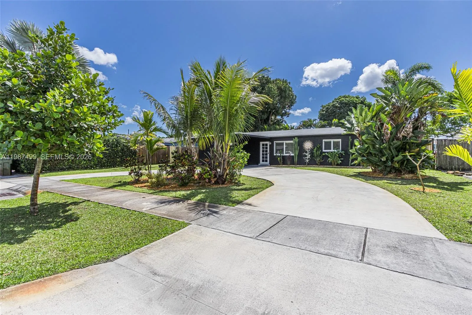 3 bedroom 2 bath for sale at 3460 SW 16th Ct, Fort Lauderdale FL 33312