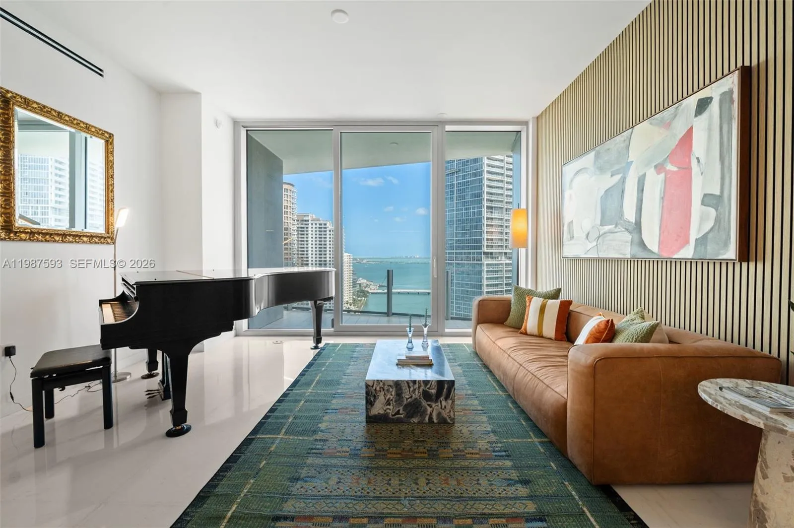 300 Biscayne Blvd Way # 2106, Miami FL 33131