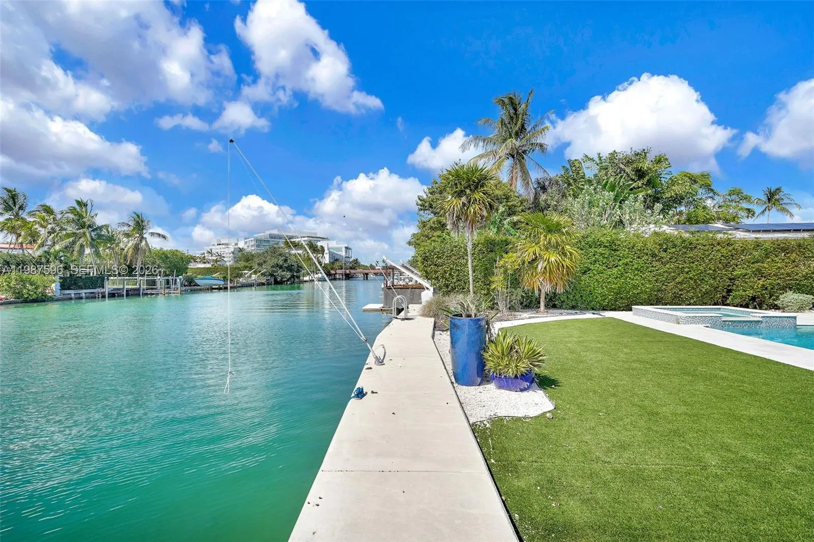 4560 Prairie Ave, Miami Beach FL 33140