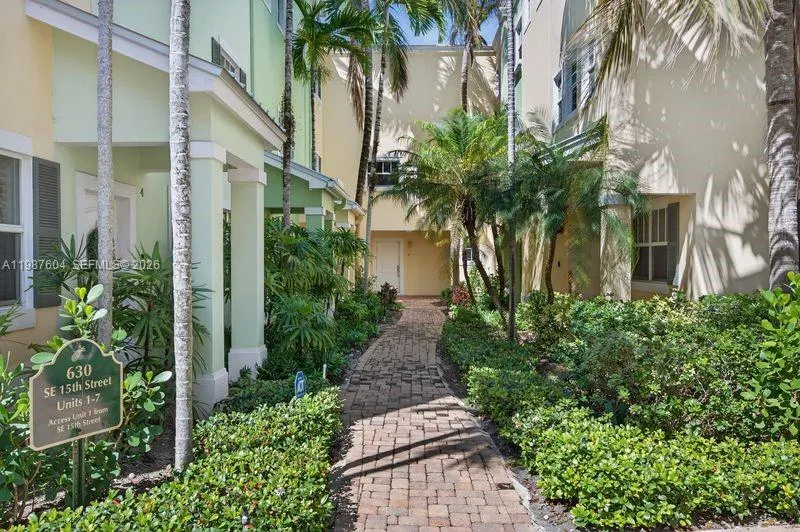 630 SE 15th St # 5, Fort Lauderdale FL 33316