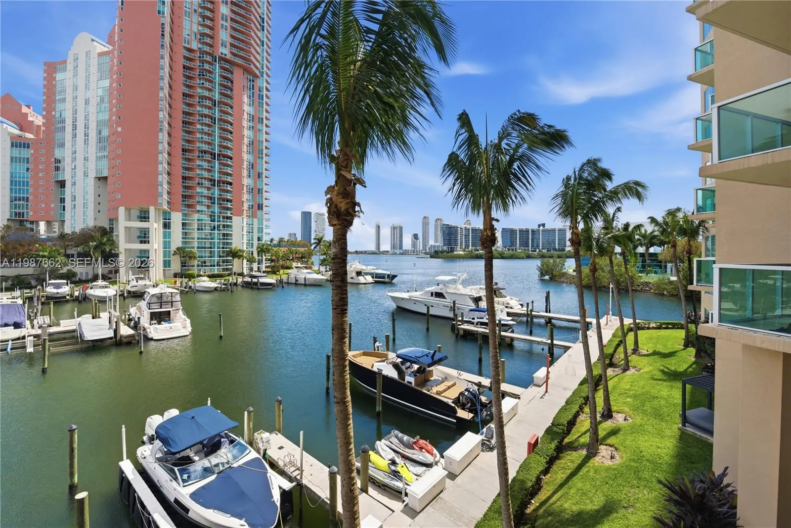 3330 NE 190th St # 310, Aventura FL 33180