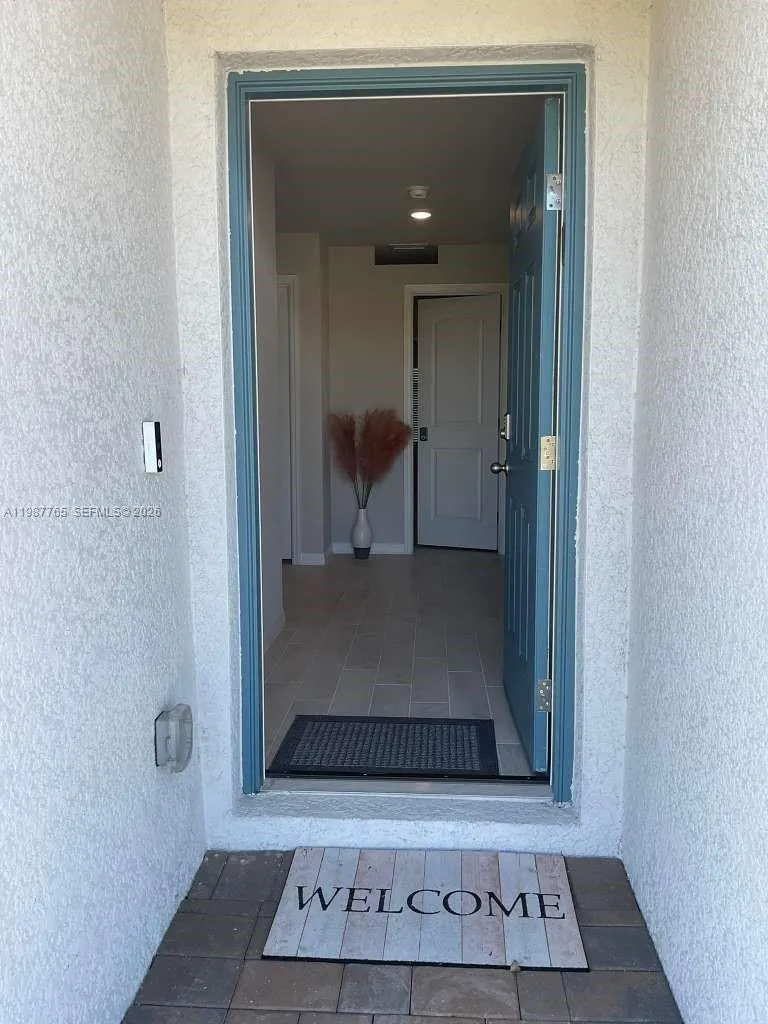 9013 Meadow Cir, La Belle FL 33935