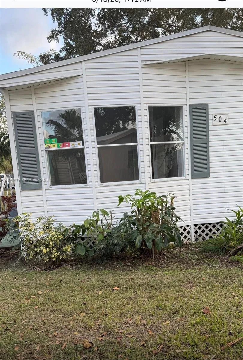 3 bedroom 2 bath for sale at 100 NE 6 avenue LOT 504, Homestead FL 33030