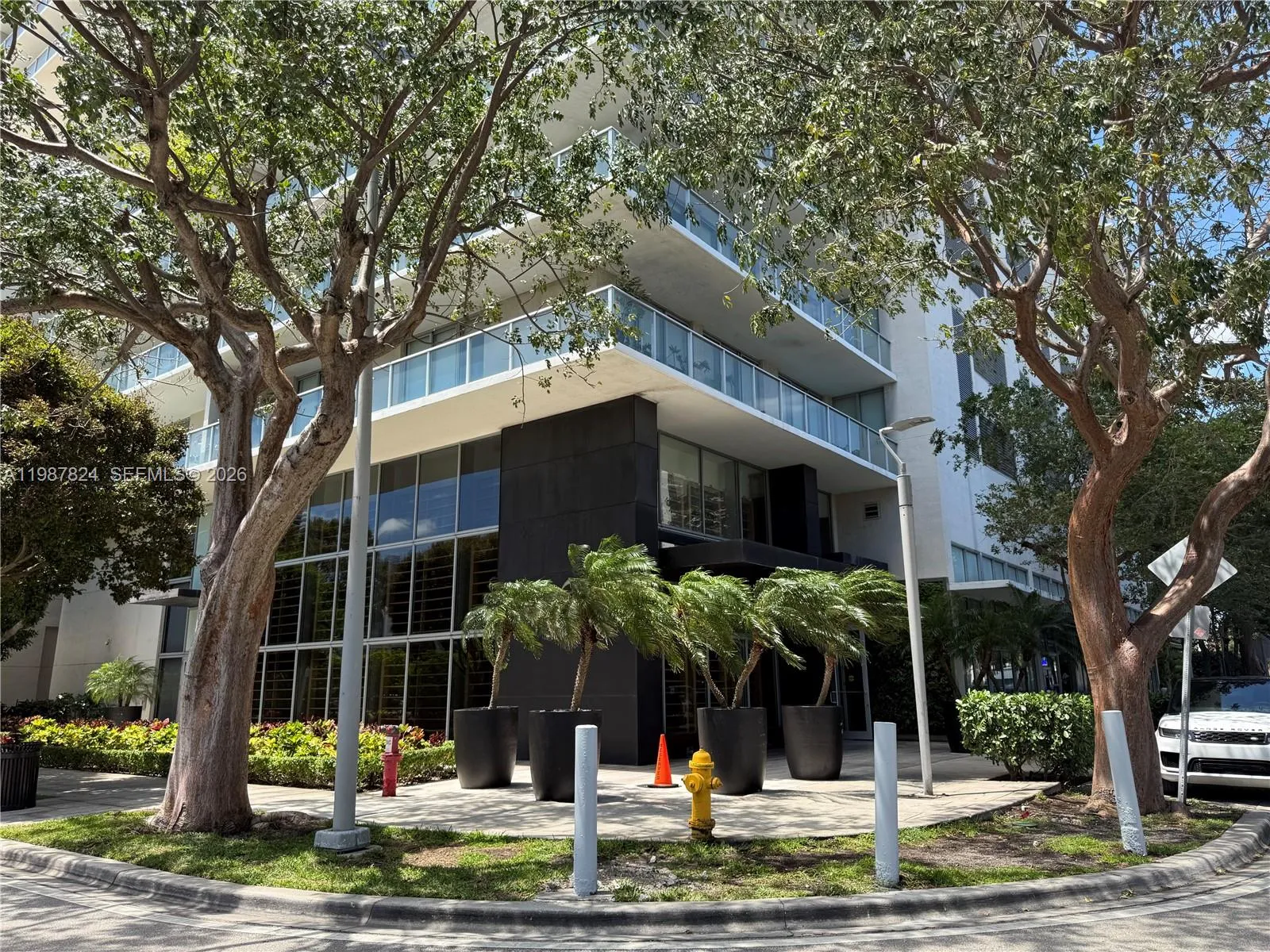 3470 E Coast Ave # H0603, Miami FL 33137