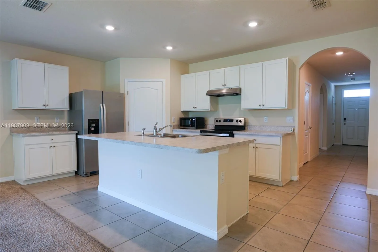 660 COTULLA Dr, Kissimmee FL 34758