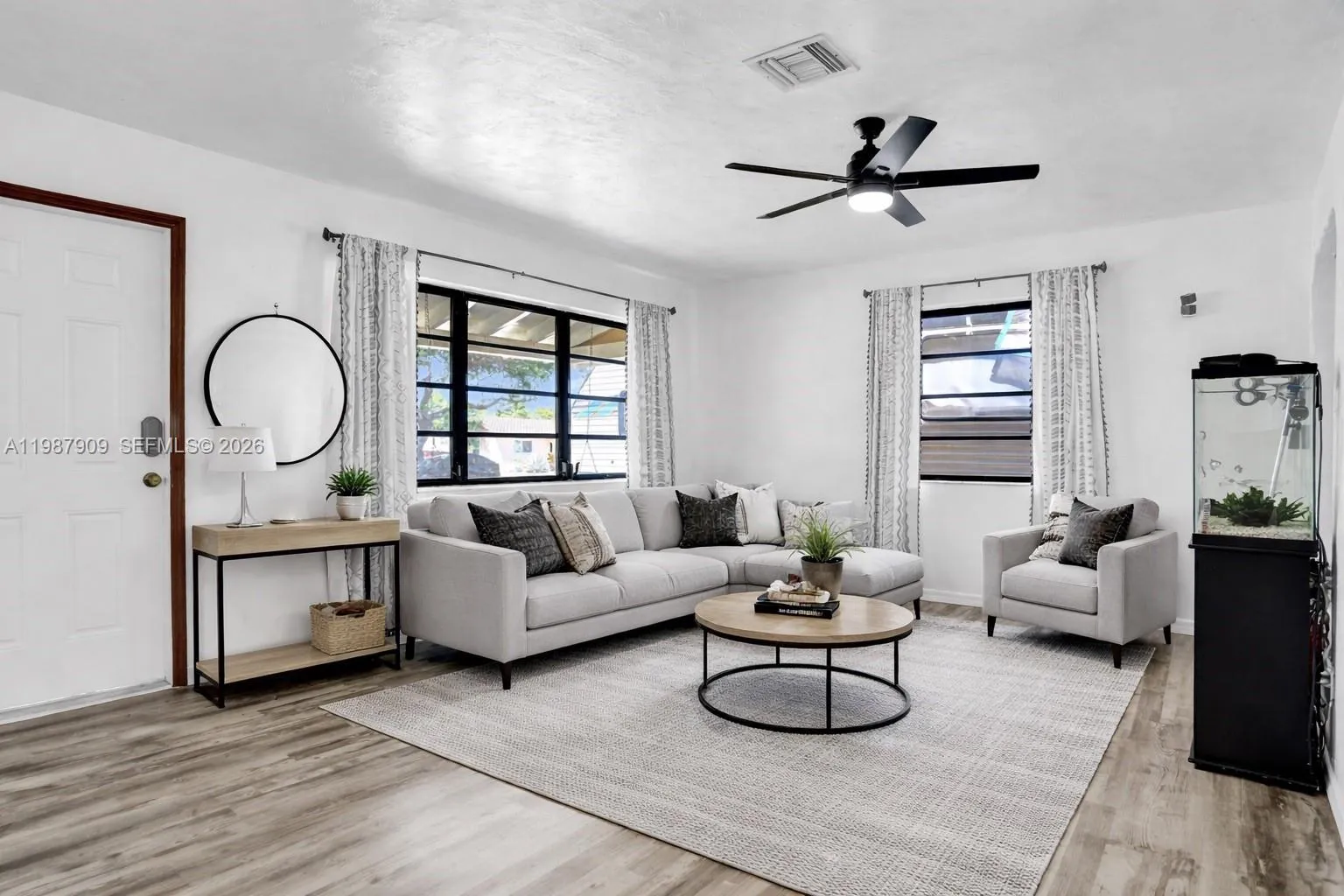 1007 N 31st Rd, Hollywood FL 33021