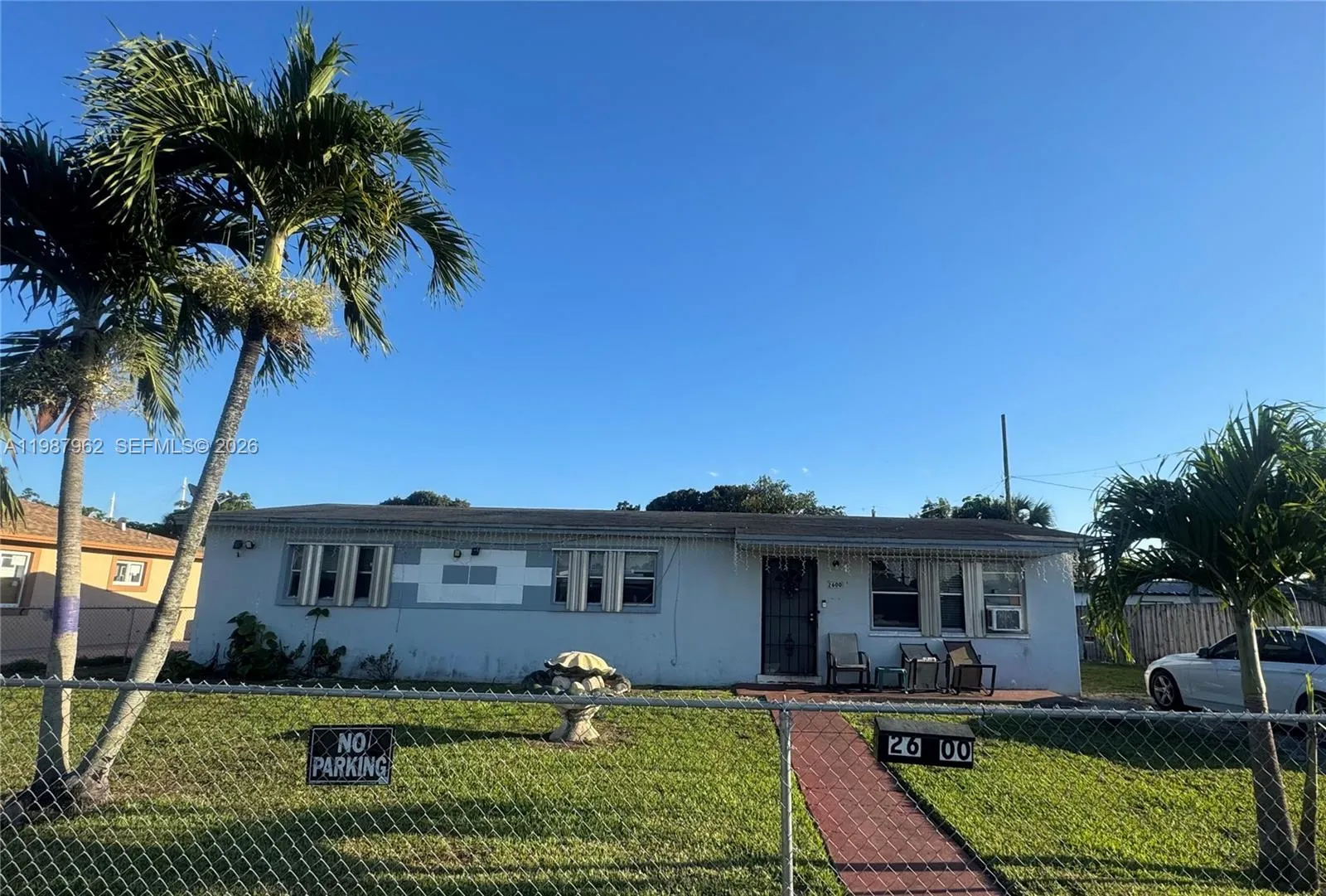3 bedroom 2 bath for sale at 2600 NW 205 street, Miami Gardens FL 33056