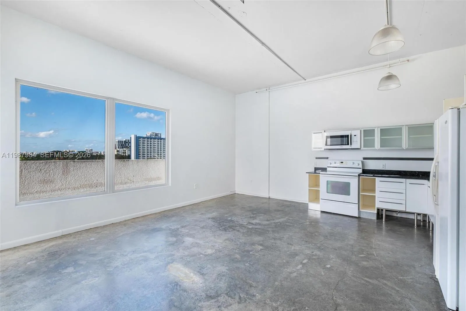 10 SW South River Dr # 609, Miami FL 33130
