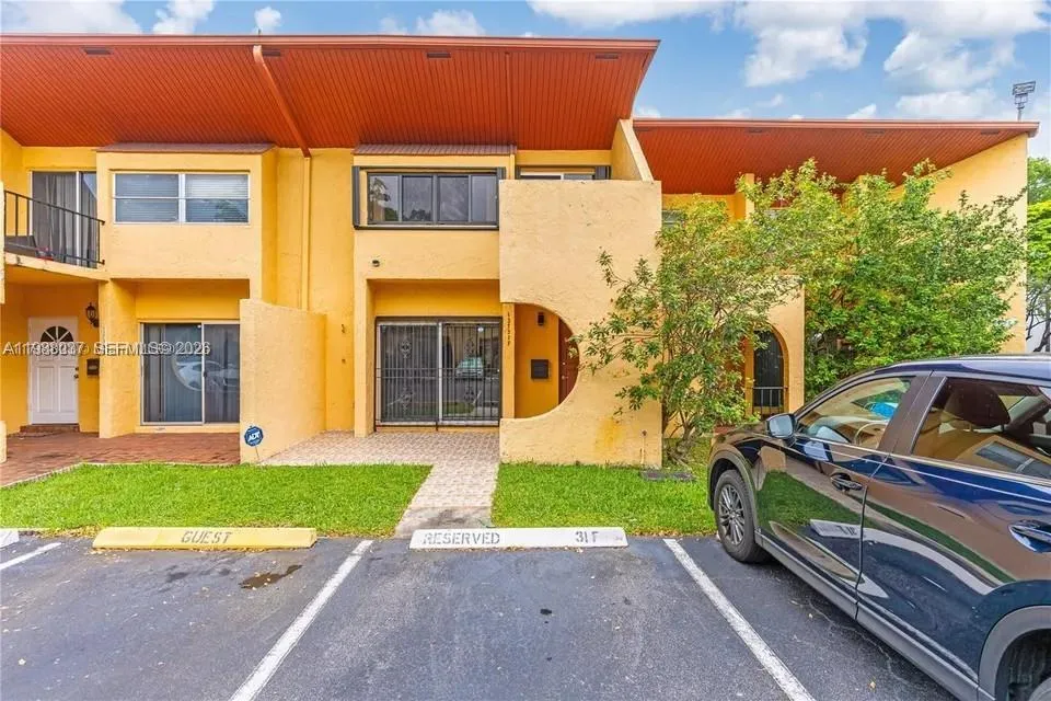 2 bedroom 2 bath for sale at 13705 SW 84th St # F, Miami FL 33183