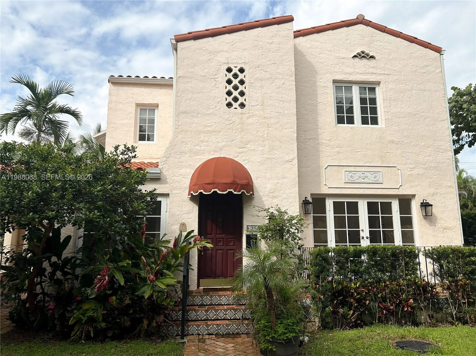 4 bedroom 3 bath for rent at 2504 Alhambra Cir # 2504, Coral Gables FL 33134