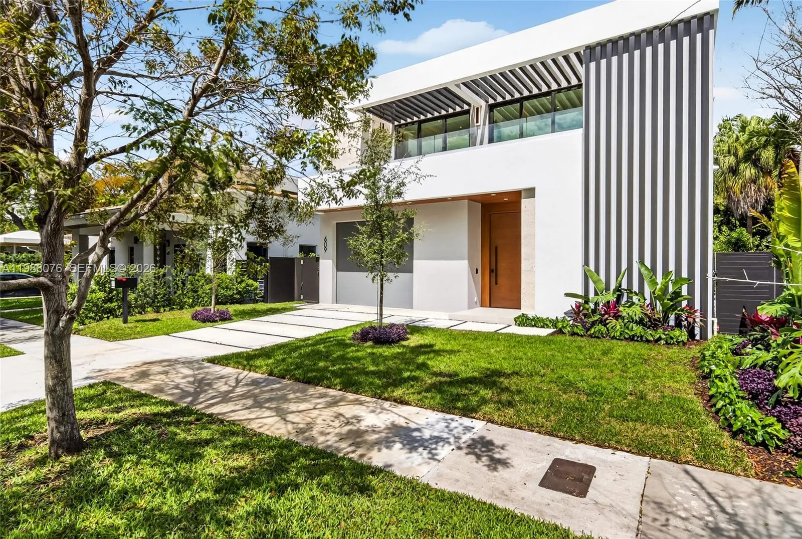 609 SW 24th Rd, Miami FL 33129