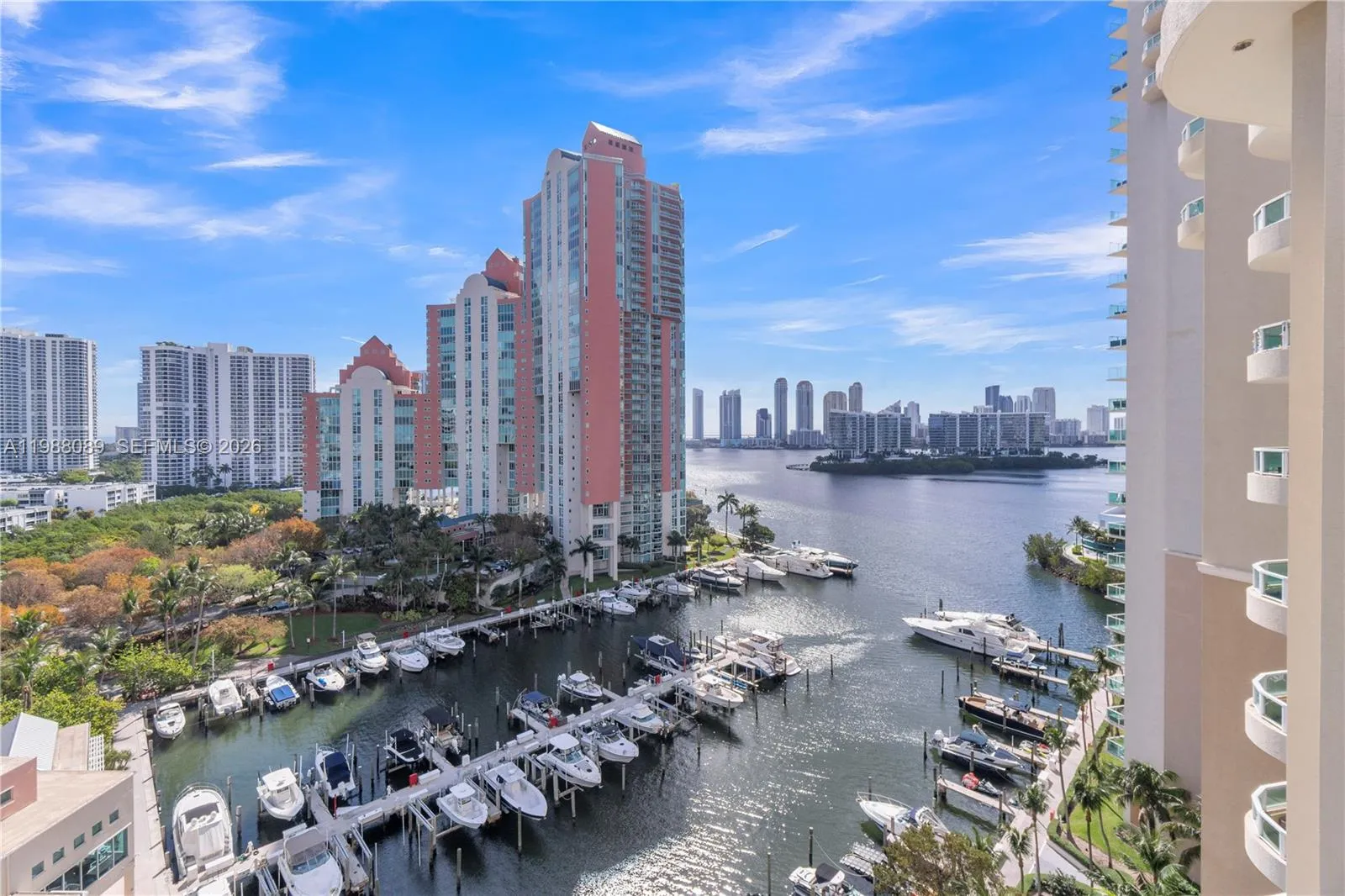 3340 NE 190th St # 1305, Aventura FL 33180